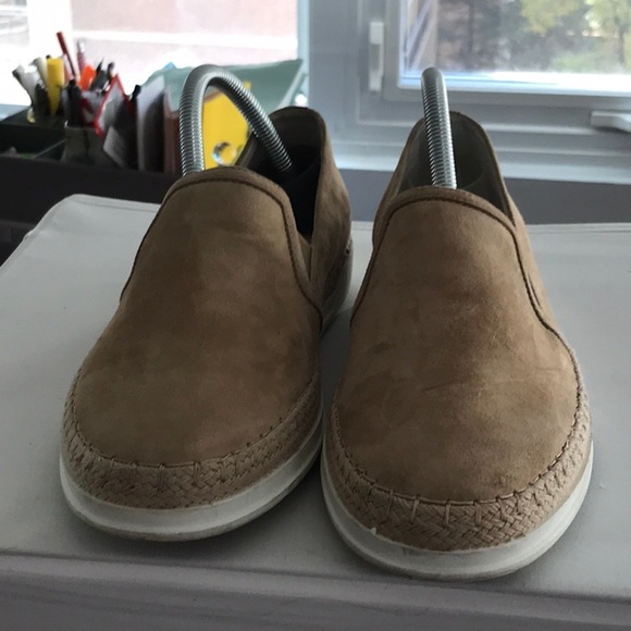 TOD Suede Runners - Picture 1 of 5